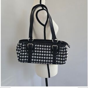 Stylish Black and White Houndstooth Women's East West Bag